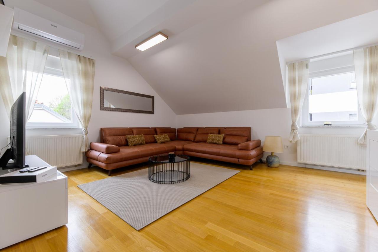 Flexible Selfcheckins 49 - Zagreb - Parking - New - Luxury Apartamento Exterior foto