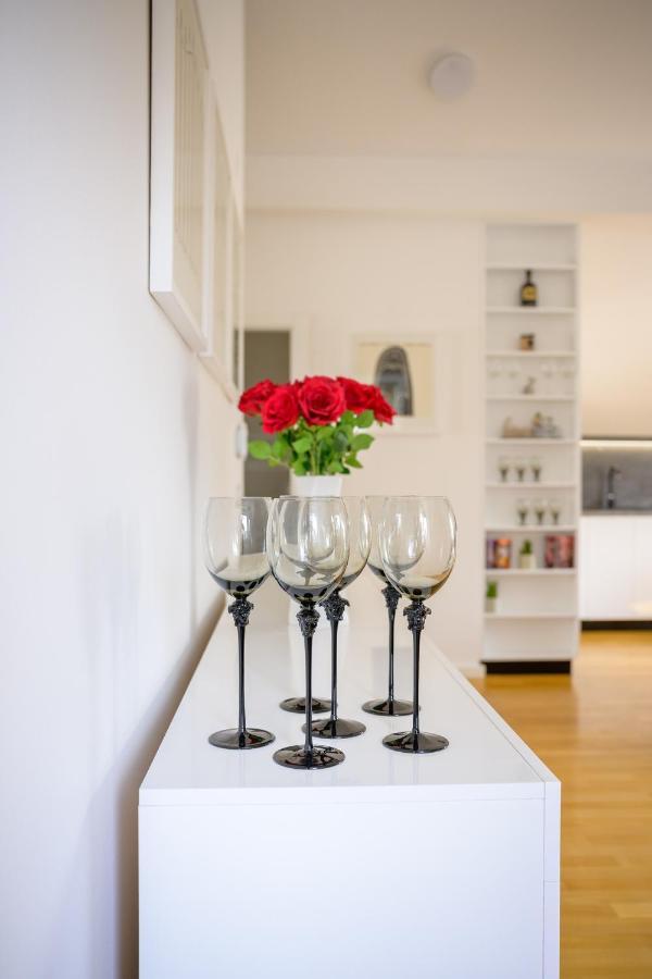Flexible Selfcheckins 49 - Zagreb - Parking - New - Luxury Apartamento Exterior foto